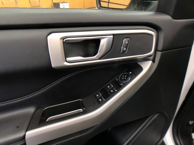 Certified 2024 Ford Explorer XLT w/ Equipment Group 202A AWD/4WD image 12