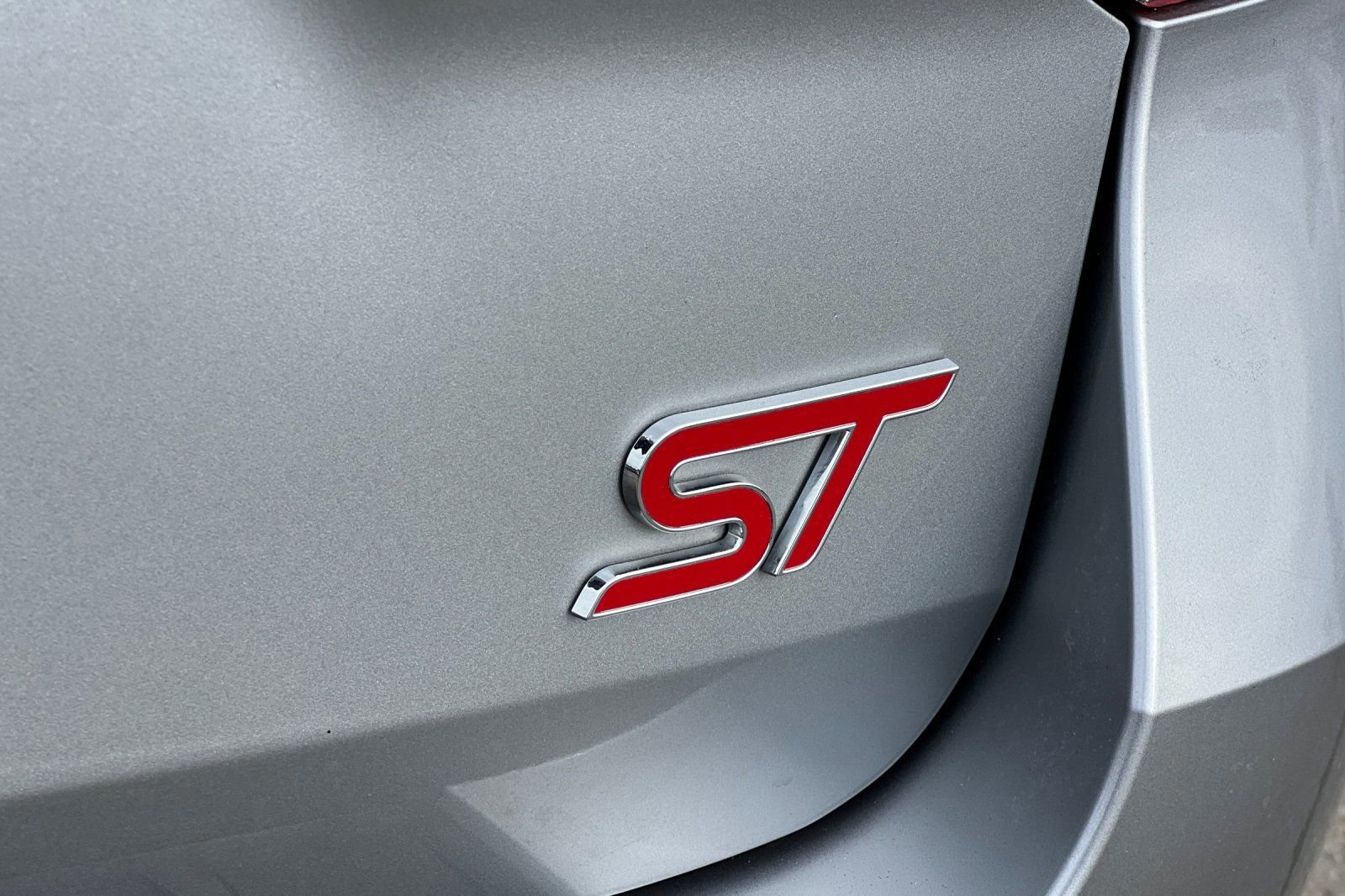 Certified 2022 Ford Explorer ST w/ Equipment Group 401A image 29