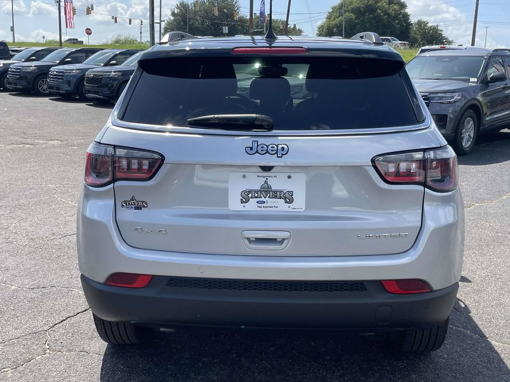 Used 2026 Jeep Compass Limited AWD/4WD image 4