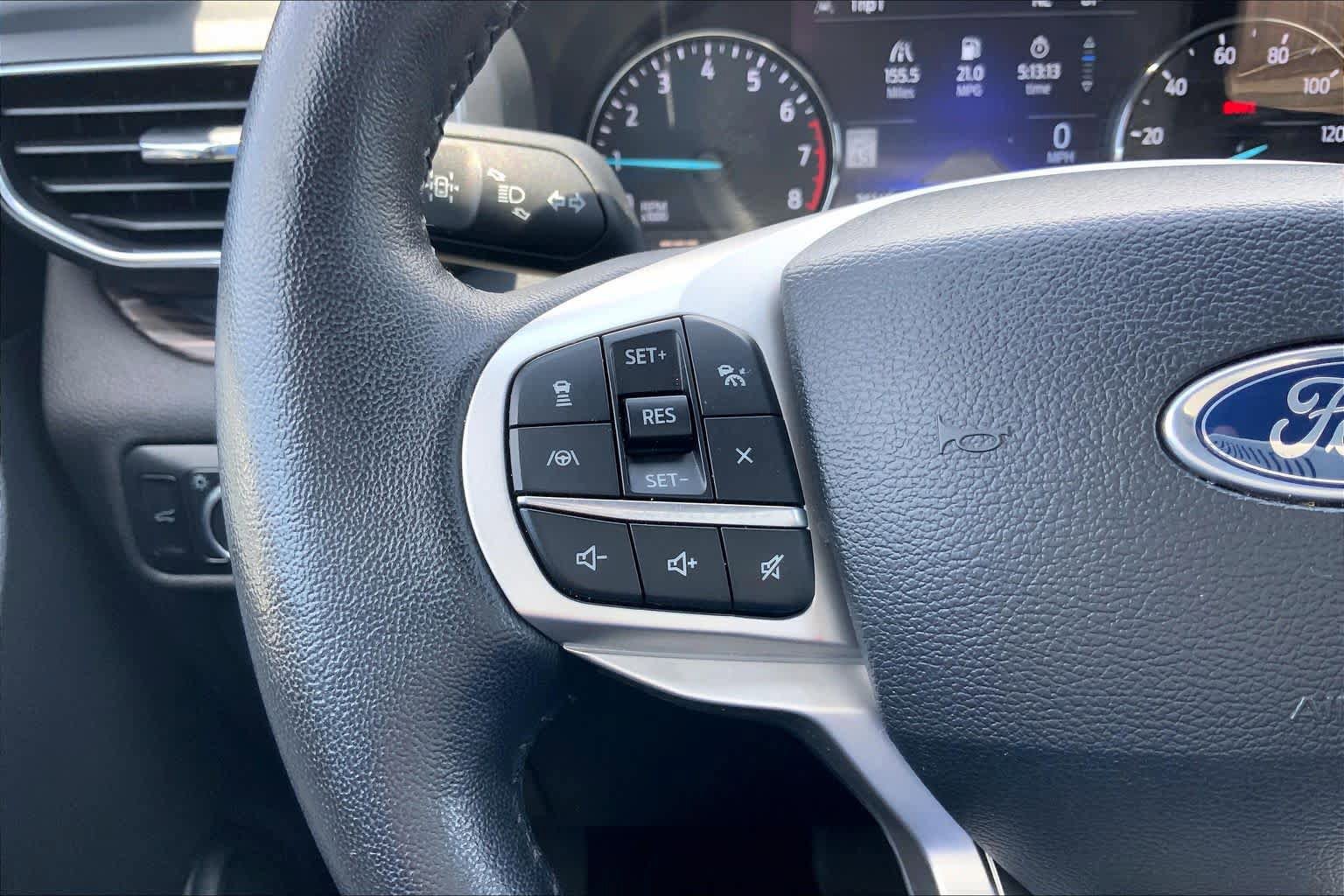 Certified 2024 Ford Explorer Limited w/ Limited Technology Package RWD image 23