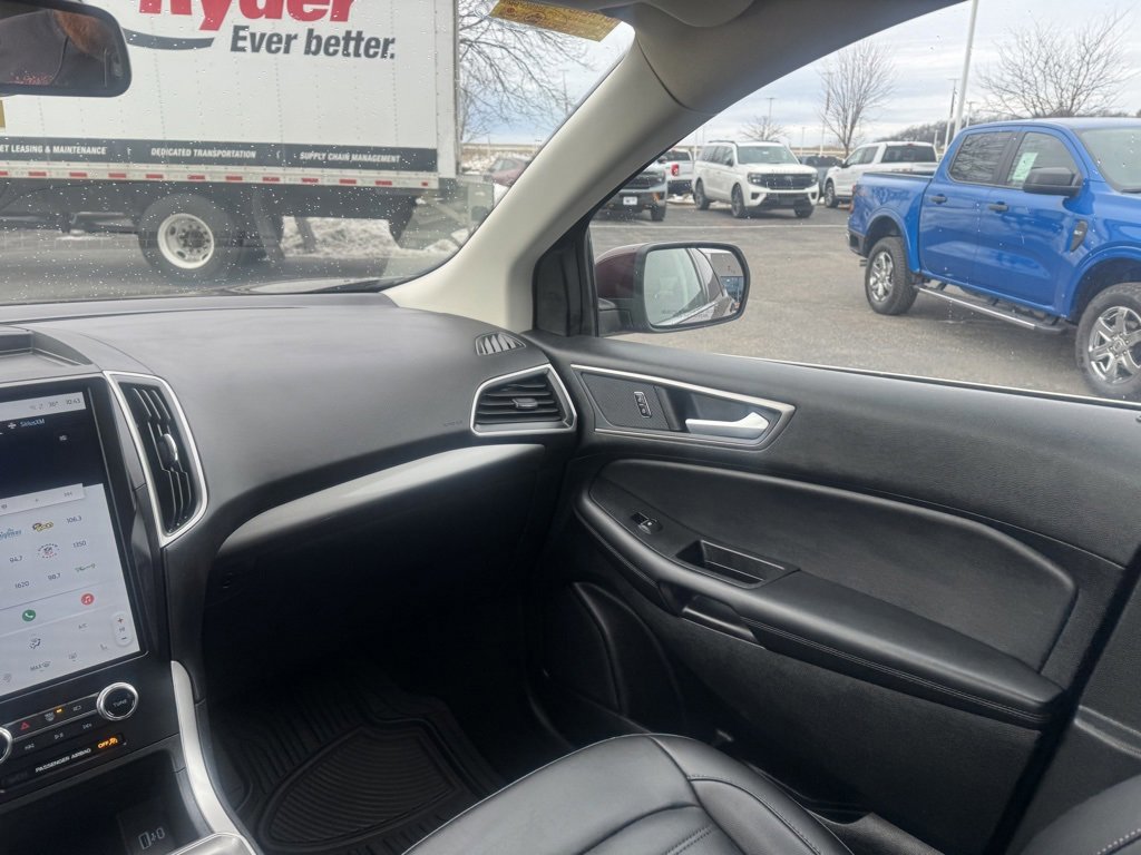 Certified 2024 Ford Edge SEL w/ Convenience Package image 26