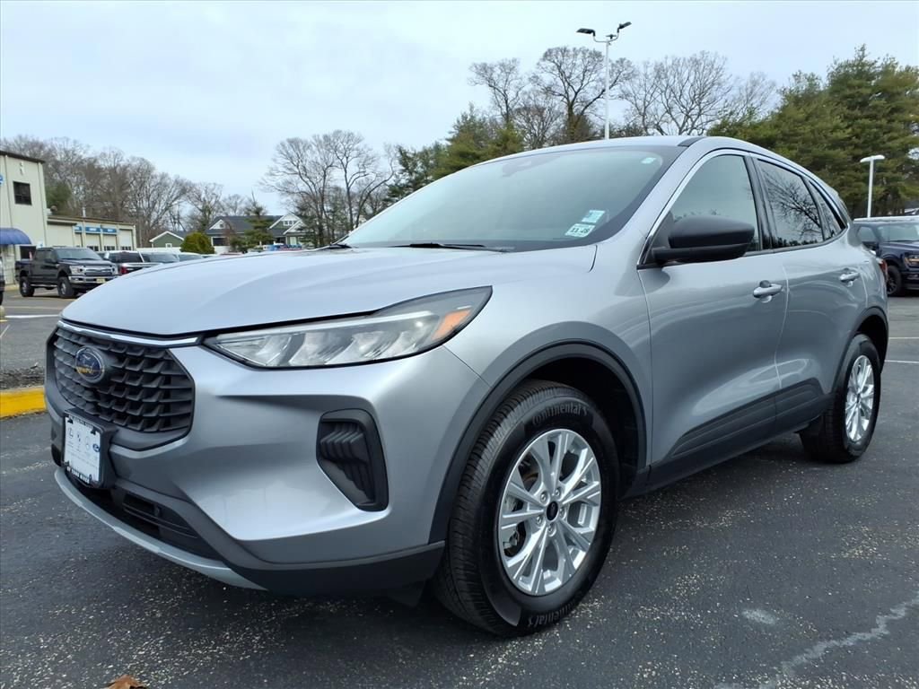 Certified 2023 Ford Escape Active image 5