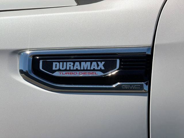 Used 2021 GMC Sierra 1500 SLT w/ SLT Convenience Package AWD/4WD image 13
