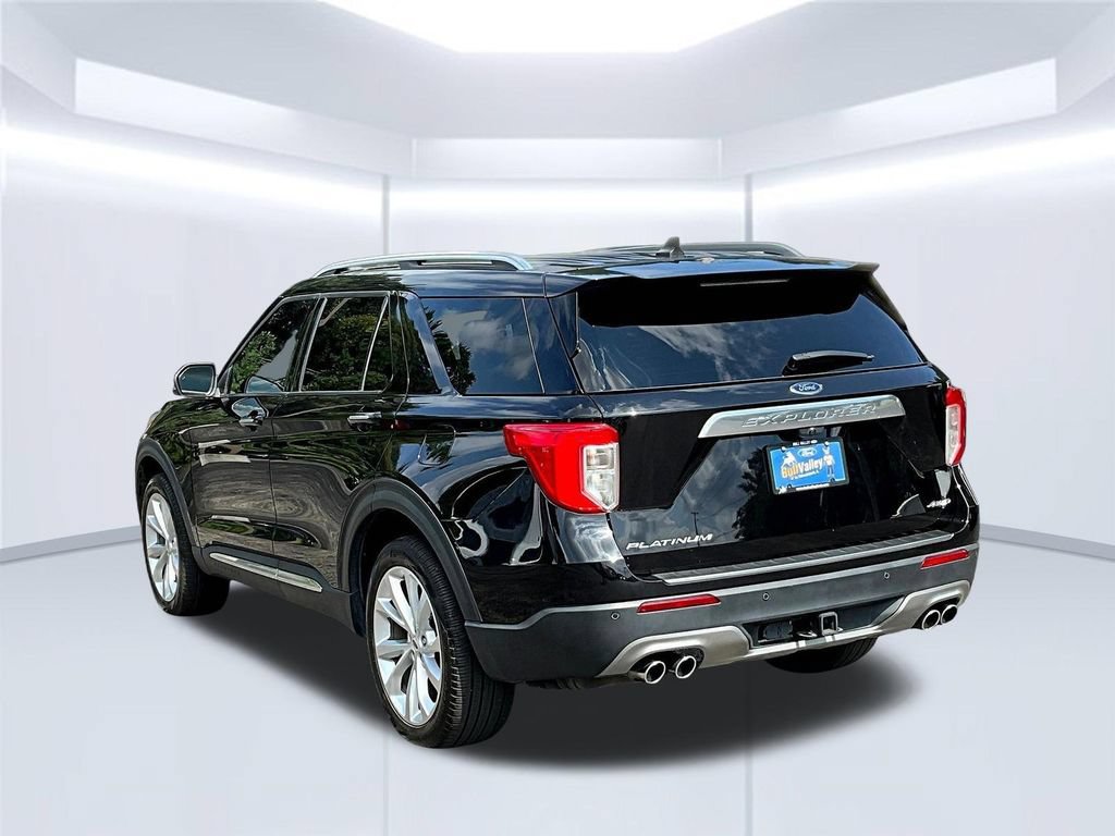 Certified 2024 Ford Explorer Platinum w/ Technology Package AWD/4WD image 5