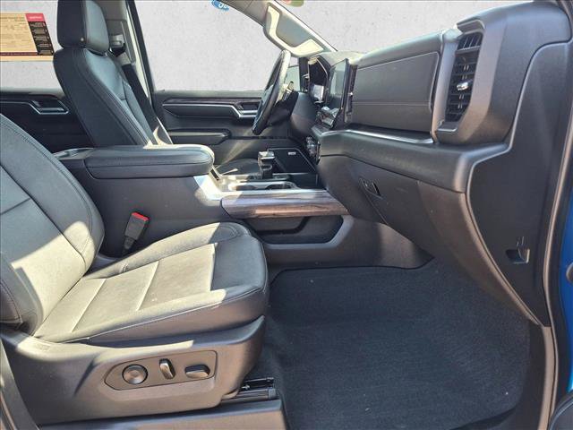 Used 2023 Chevrolet Silverado 1500 LTZ w/ LTZ Premium Package AWD/4WD image 20