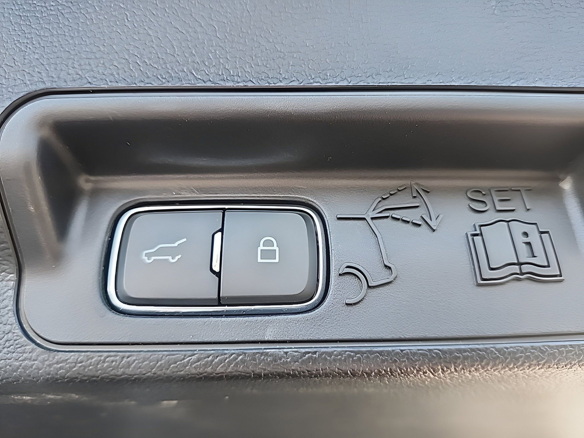 Certified 2023 Ford Explorer XLT w/ Equipment Group 202A image 14