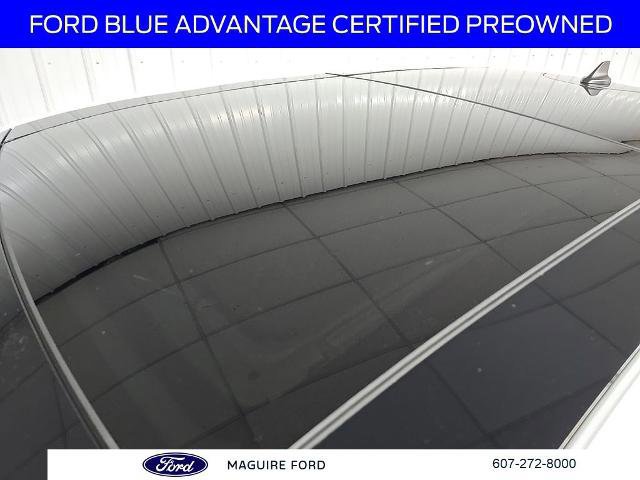 Certified 2020 Ford Edge ST-Line w/ Cold Weather Package AWD/4WD image 14