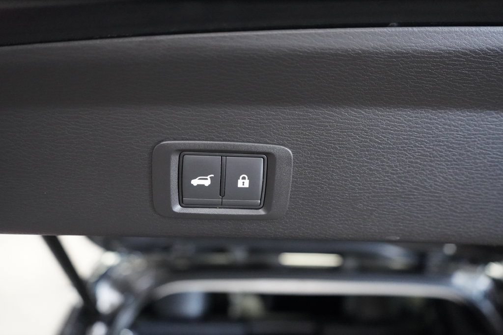 Used 2025 Mitsubishi Outlander SE FWD image 27