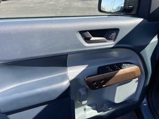 Certified 2022 Ford Maverick Lariat w/ Lariat Luxury Package FWD image 12