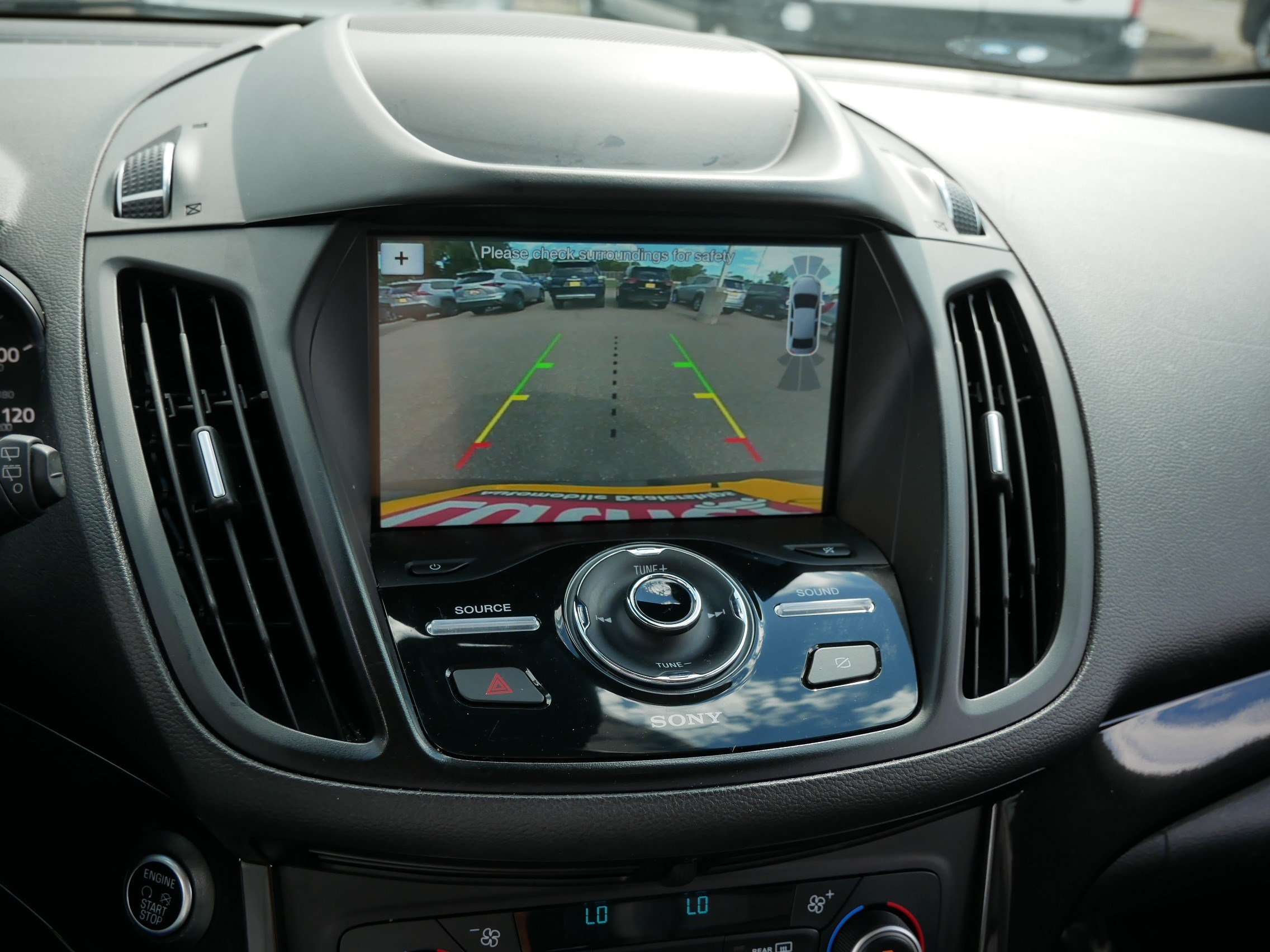 Certified 2019 Ford Escape Titanium AWD/4WD image 31