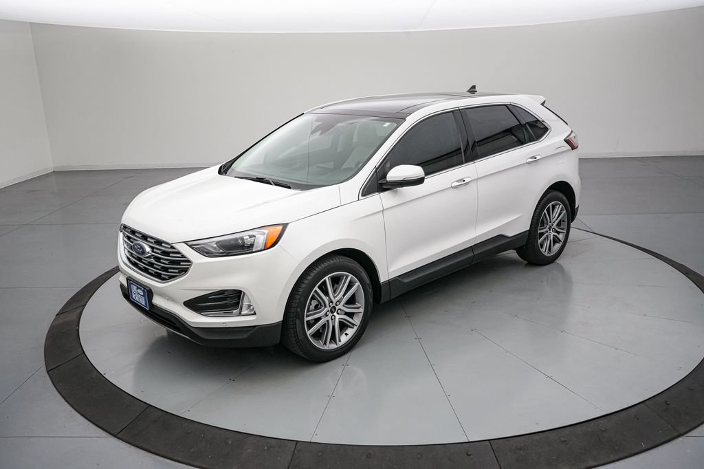 Certified 2023 Ford Edge Titanium AWD/4WD image 8