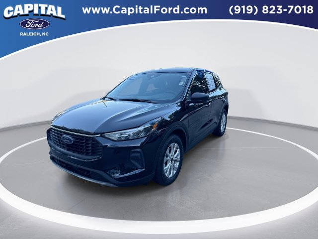 Certified 2023 Ford Escape Active FWD image 4