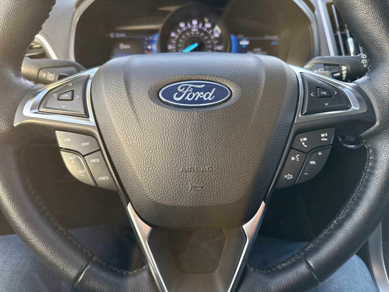 Certified 2022 Ford Edge SEL w/ Sport Appearance Package image 12