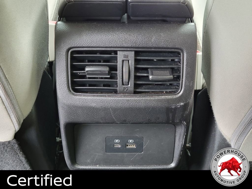 Used 2023 Nissan Rogue SV image 17