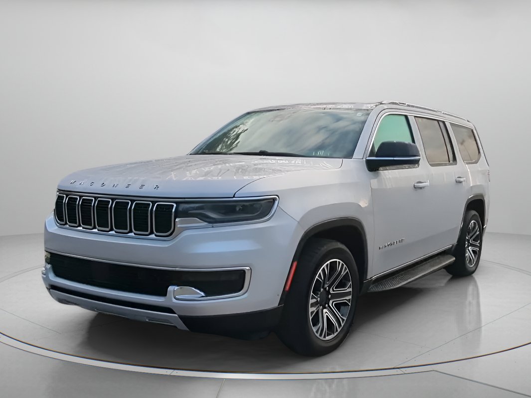 Used 2024 Jeep Wagoneer Series II w/ Flexible Seating Group RWD image 8