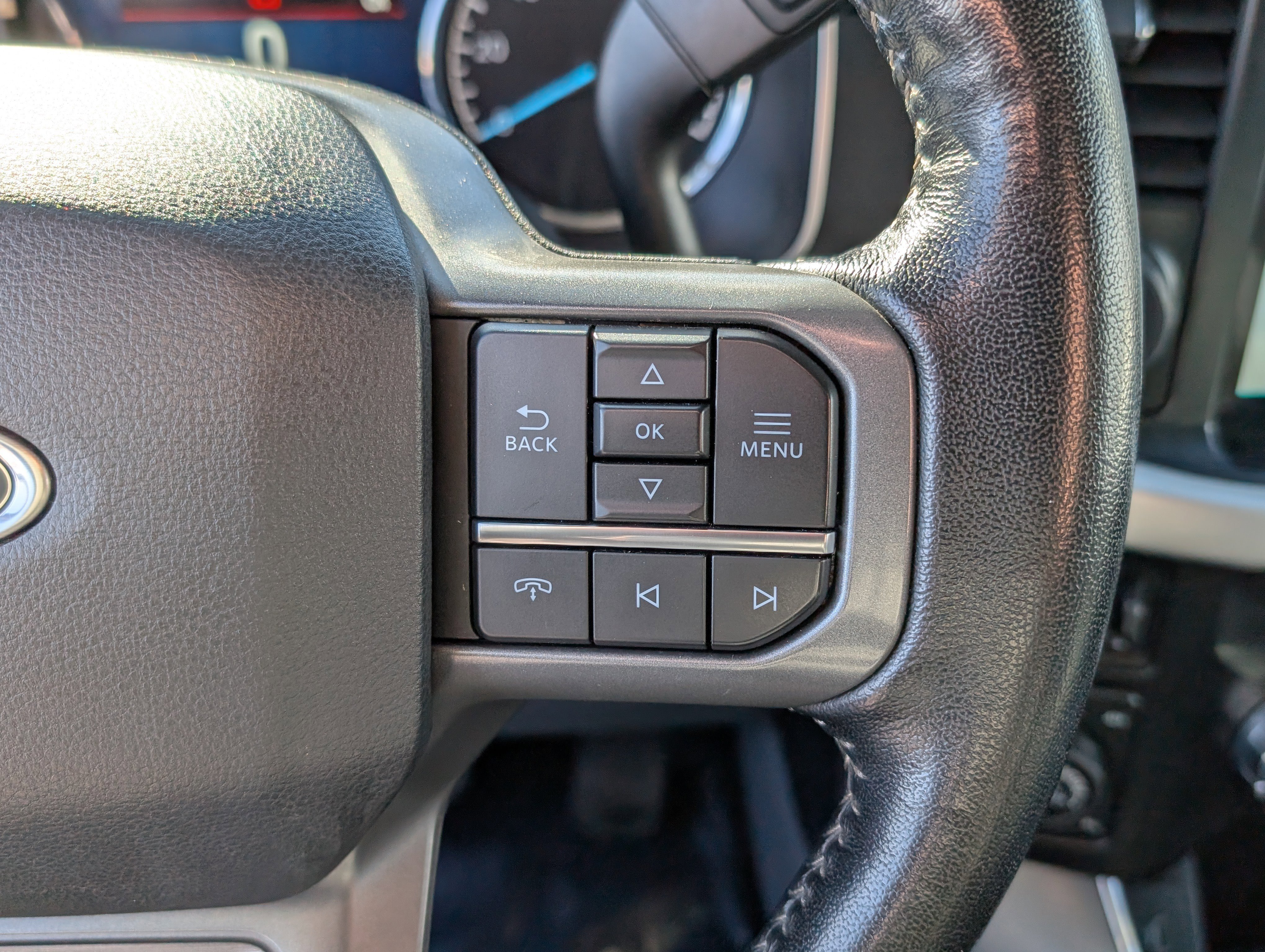 Certified 2022 Ford F150 XLT w/ Equipment Group 302A High image 23