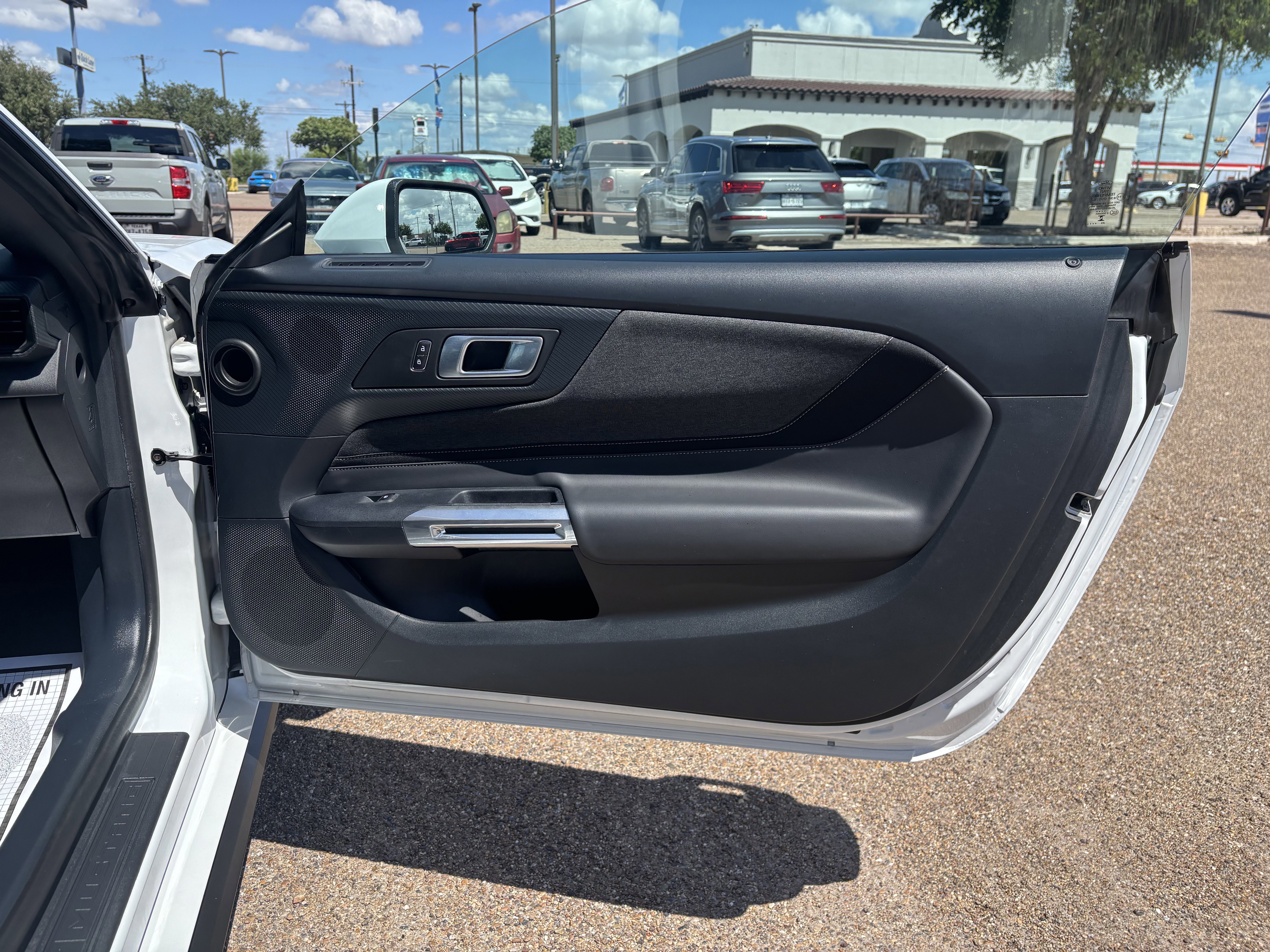 Certified 2024 Ford Mustang Coupe image 15