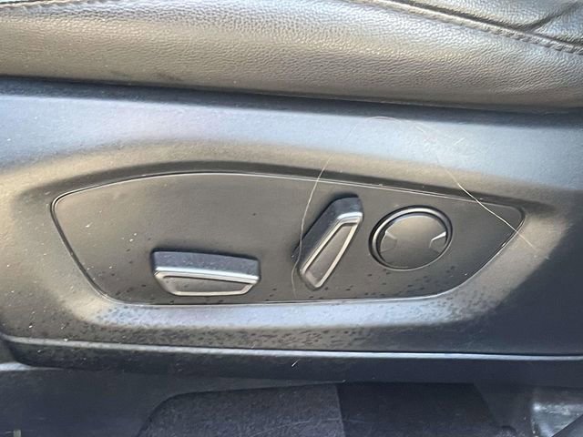 Certified 2021 Ford Explorer XLT w/ Equipment Group 202A RWD image 18