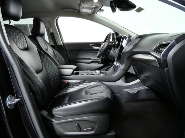 Certified 2023 Ford Edge Titanium AWD/4WD image 11