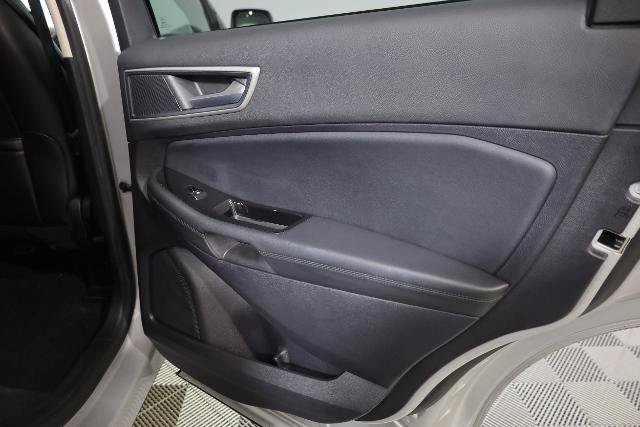 Certified 2019 Ford Edge SEL w/ Equipment Group 201A AWD/4WD image 37