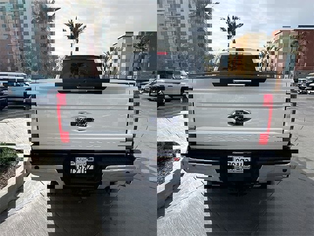 Certified 2017 Ford F250 Lariat w/ Chrome Package image 4