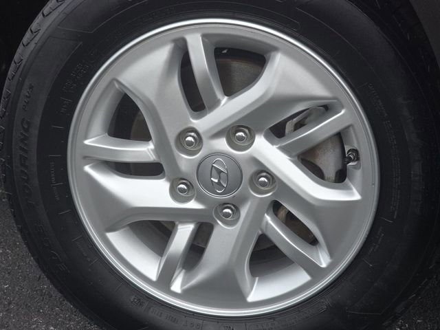 Used 2022 Hyundai Venue SE FWD image 12