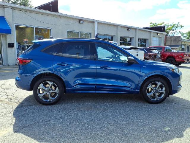 Certified 2023 Ford Escape ST-Line w/ Tech Pack #1 AWD/4WD image 8