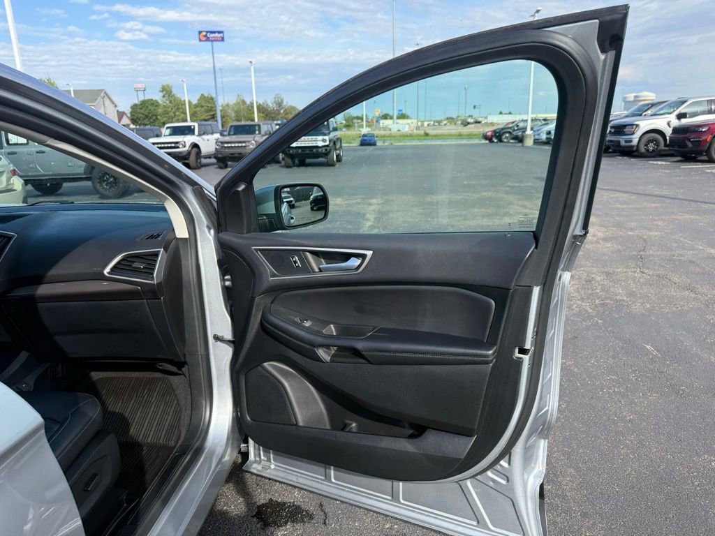 Certified 2023 Ford Edge SEL w/ Convenience Package AWD/4WD image 53