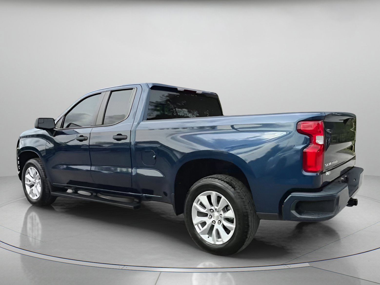 Used 2019 Chevrolet Silverado 1500 Custom w/ Custom Convenience Package image 12