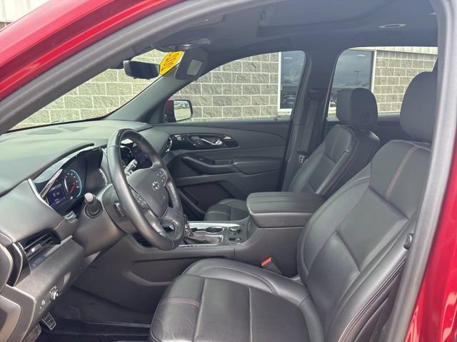 Used 2023 Chevrolet Traverse RS w/ LPO, Floor Liner Package AWD/4WD image 14