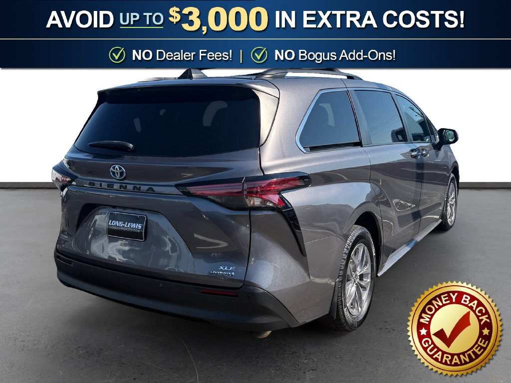 Used 2021 Toyota Sienna XLE FWD image 7