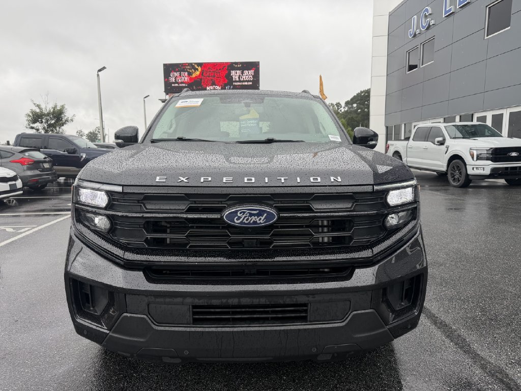 Certified 2026 Ford Expedition Max Active RWD image 4