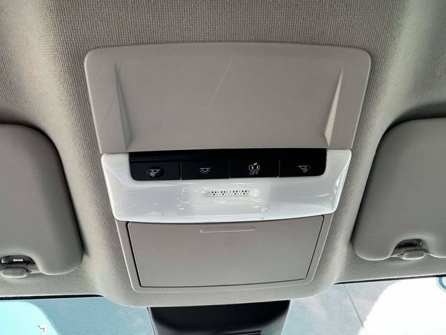 Used 2025 Nissan Sentra SV FWD image 10