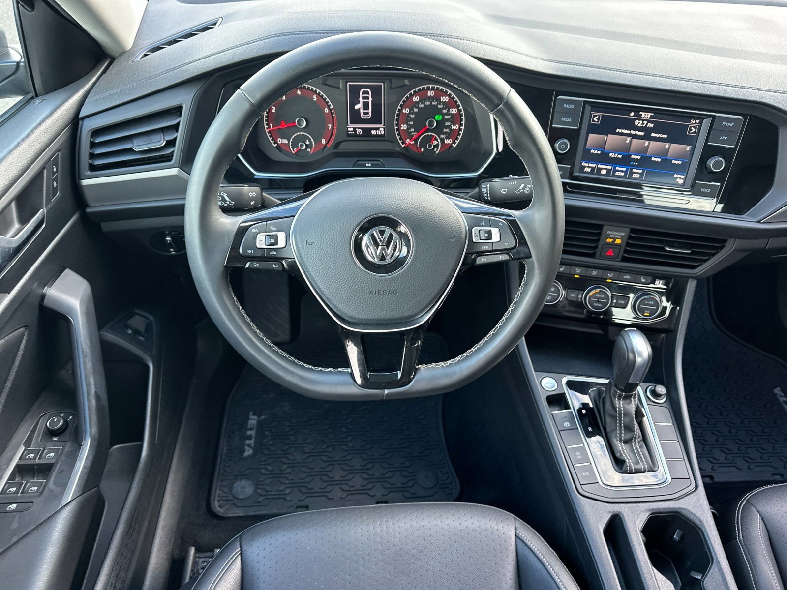 Used 2021 Volkswagen Jetta SE image 13