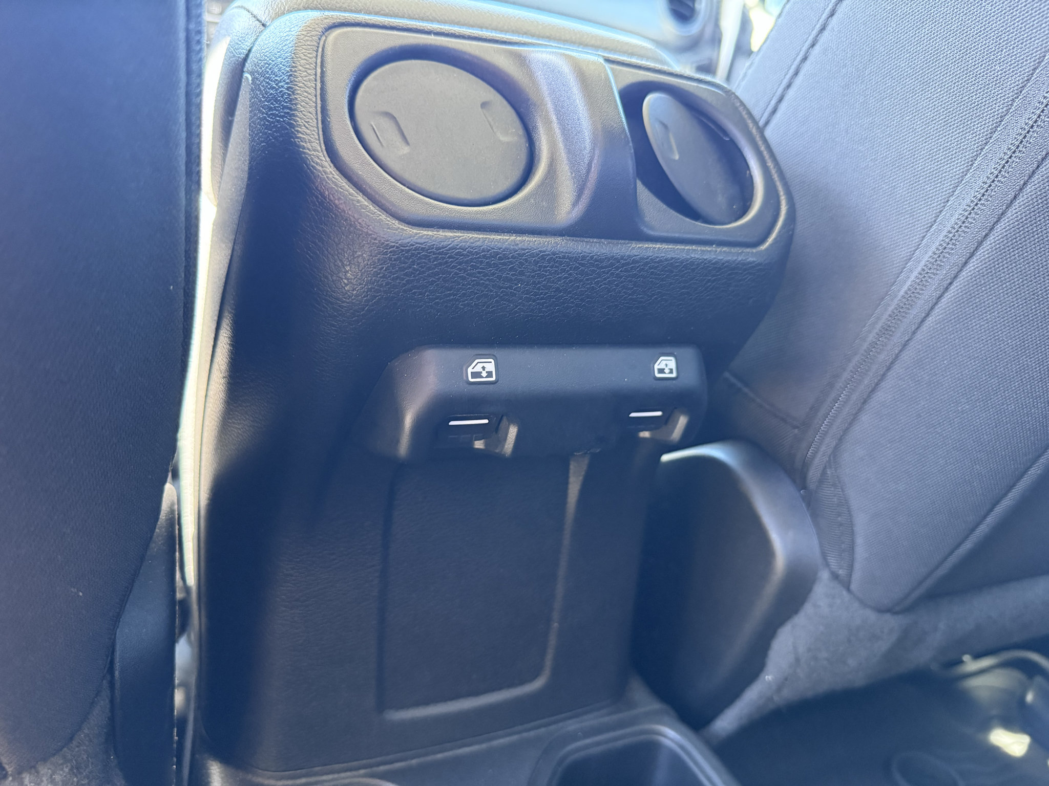 Used 2023 Jeep Gladiator Sport AWD/4WD image 22