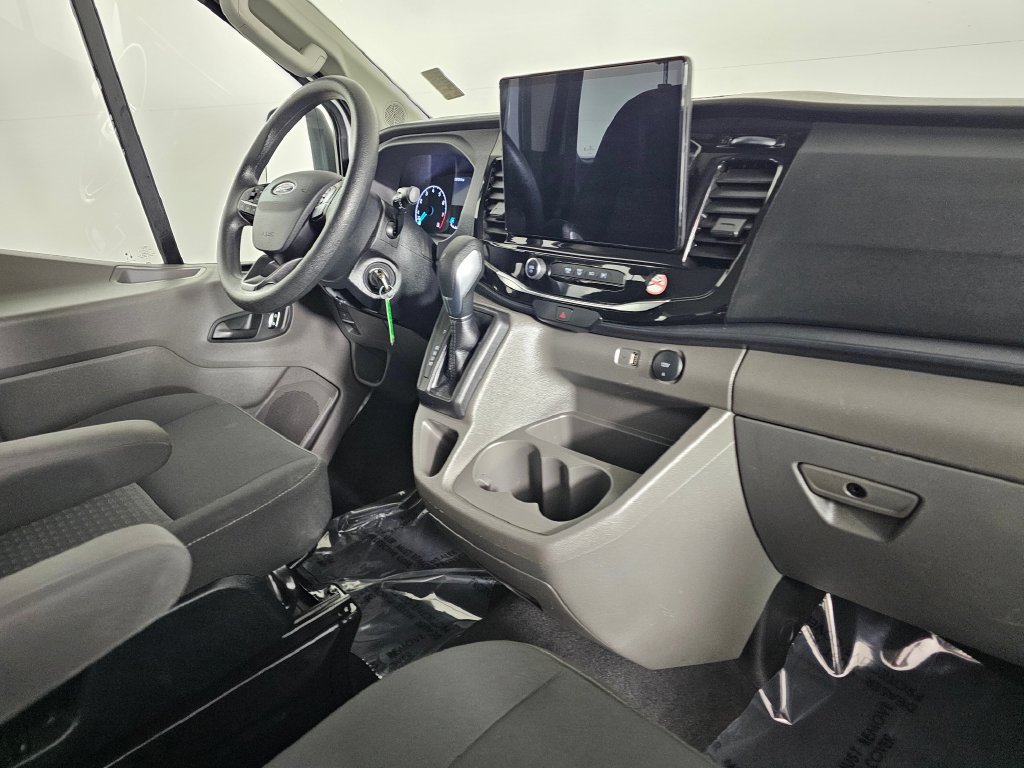 Certified 2023 Ford Transit 350 XLT RWD image 10