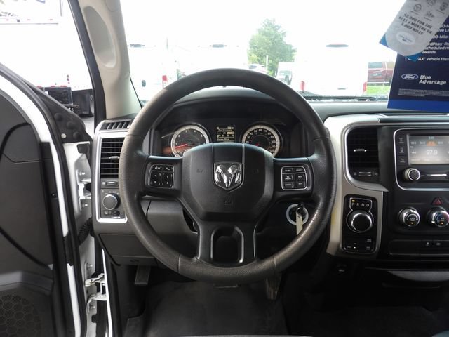 Used 2019 RAM 1500 Classic SLT AWD/4WD image 23