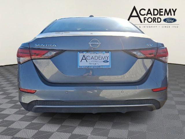 Used 2024 Nissan Sentra SV image 3