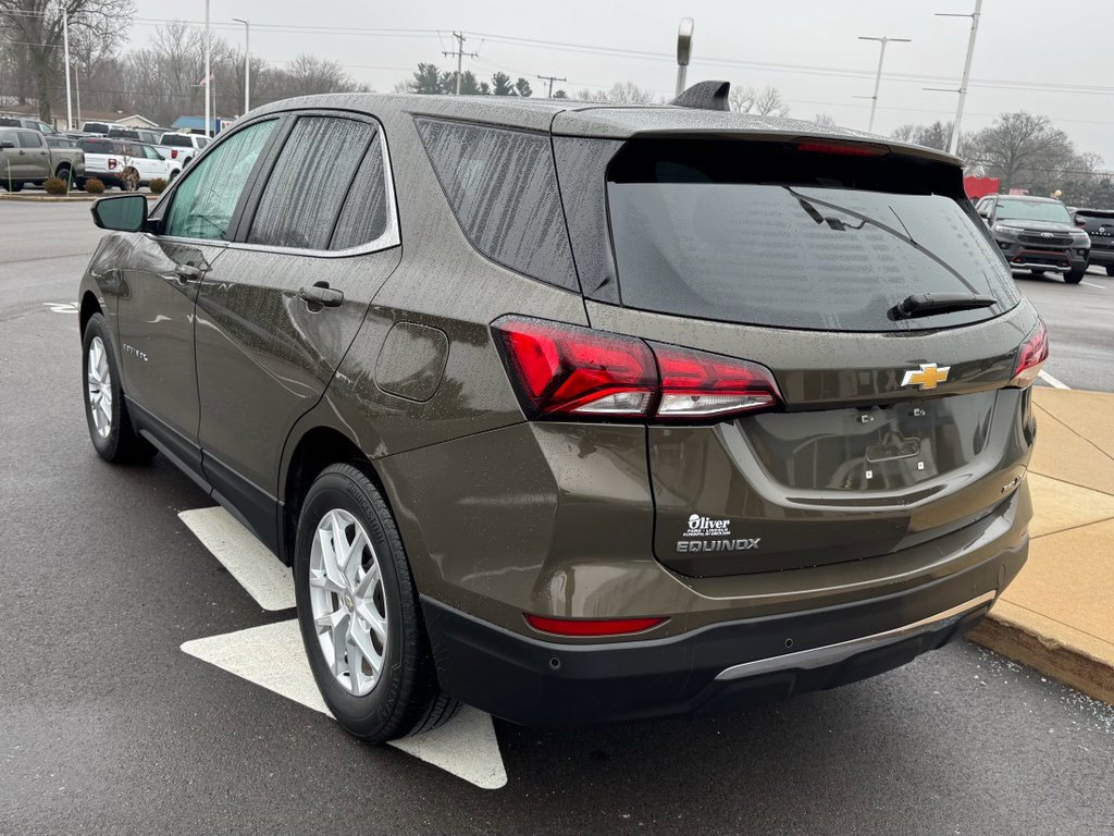 Used 2024 Chevrolet Equinox LT image 3