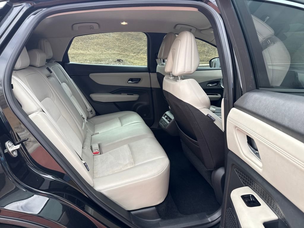 Used 2023 Nissan Ariya FWD image 22