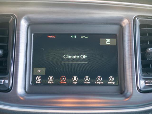 Used 2018 Dodge Challenger SXT image 28