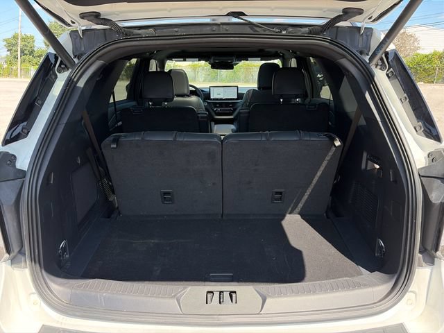 Certified 2026 Ford Explorer Tremor w/ Tremor Ultimate Package AWD/4WD image 32