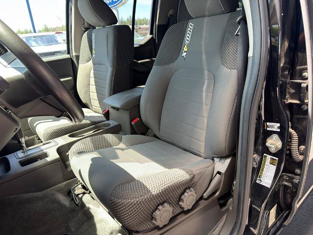 Used 2018 Nissan Frontier PRO-4X AWD/4WD image 15