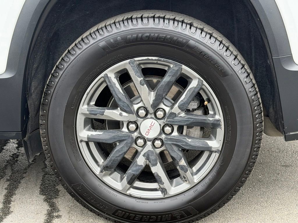Used 2018 GMC Acadia SLT FWD image 16