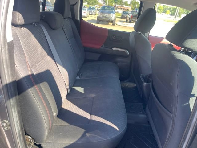 Used 2023 Toyota Tacoma SR5 RWD image 21