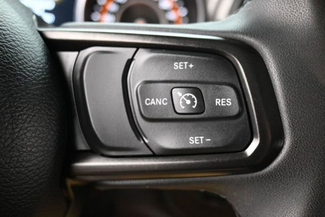 Used 2023 Jeep Wrangler Unlimited Sport AWD/4WD image 15