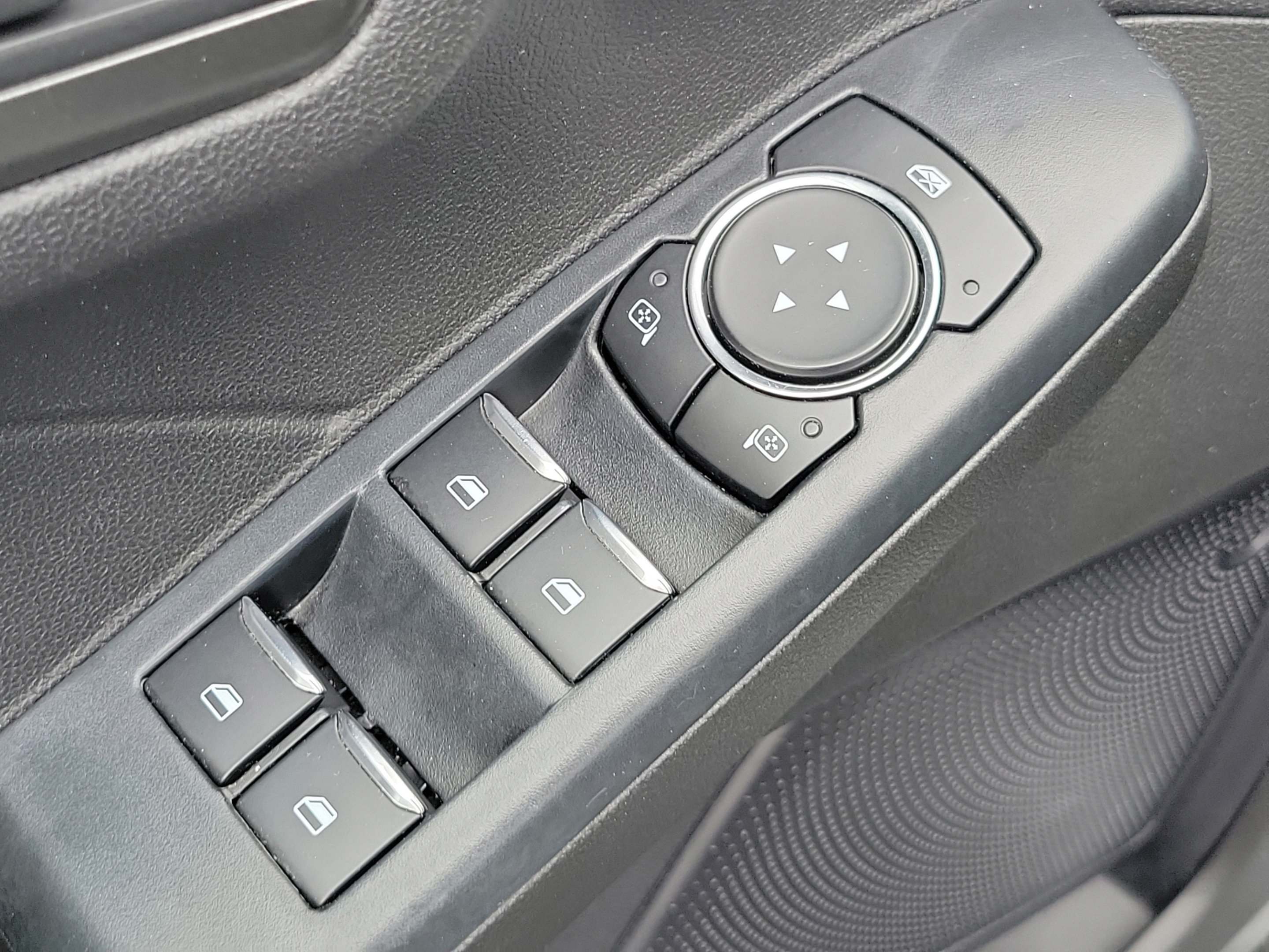 Certified 2024 Ford Escape Active AWD/4WD image 19
