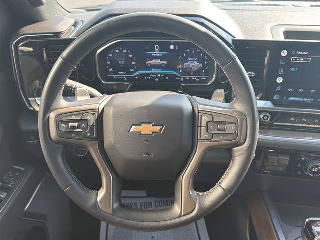 Used 2022 Chevrolet Silverado 1500 High Country w/ High Country Premium Package AWD/4WD image 21