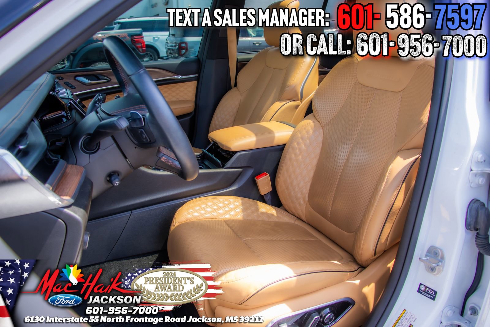 Used 2023 Jeep Grand Cherokee Summit w/ Adv Protech Group IV RWD image 8