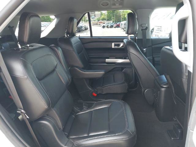 Certified 2023 Ford Explorer XLT w/ Equipment Group 202A AWD/4WD image 24